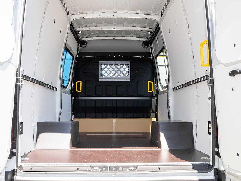 Iveco Daily 35C18A8V/P Kastenwagen Automatik